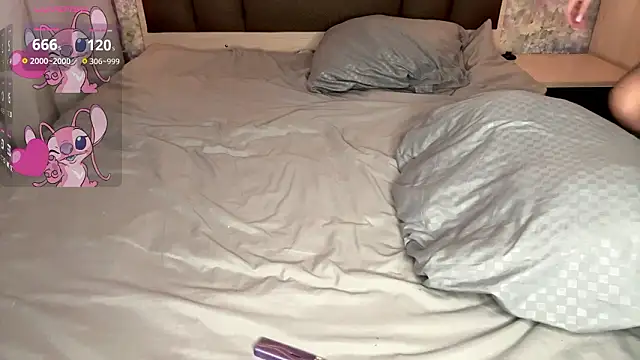 LoraDavi 即時 XXX 聊天