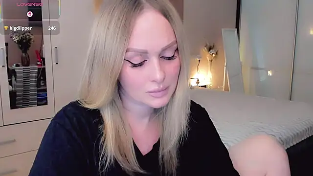 Libby_Nora Chat XXX live