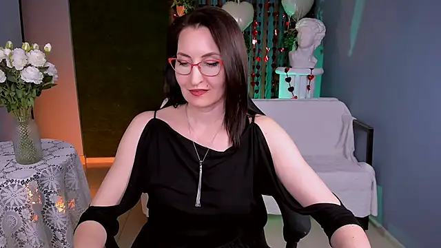 UnaTerra's Live XXX Chat