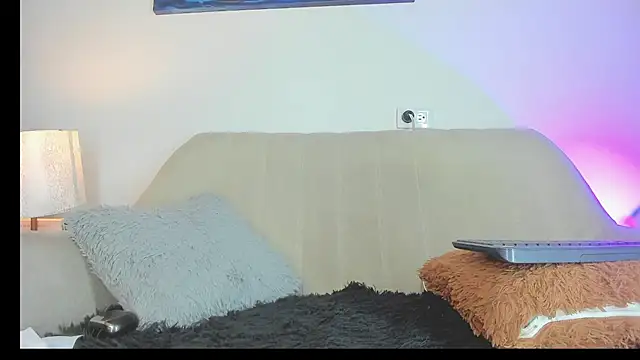 drakomilck1 Live XXX-Chat