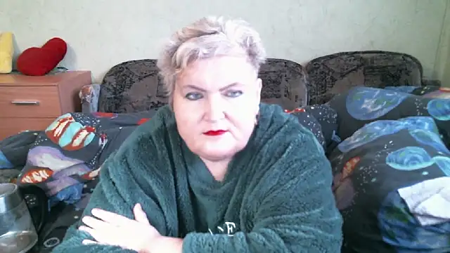 Lana555: διαδικτυακό σόου στην κάμερα