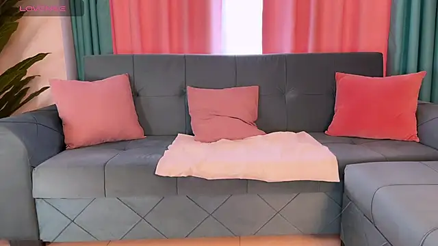 Онлайн чат XXX UrGoddessJenny