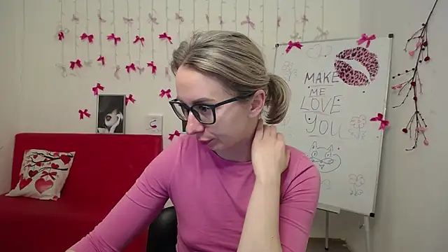 แชท XXX สดของ VasilisaSii