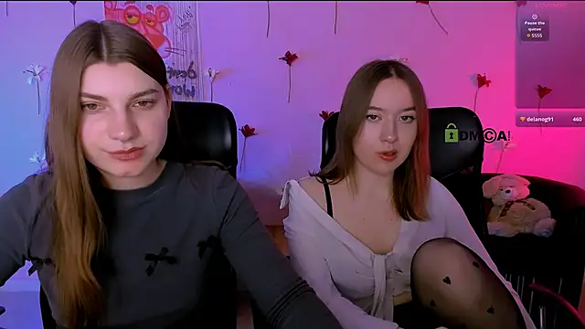 pure_radiance1 élő XXX-chatje