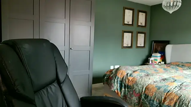 Онлайн чат XXX yourcassiexo