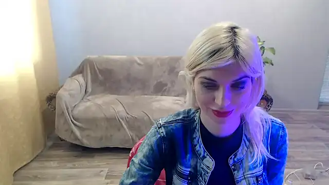 SexyBeatriice élő XXX-chatje
