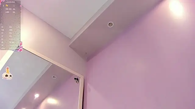 Онлайн чат XXX Adharamonroe