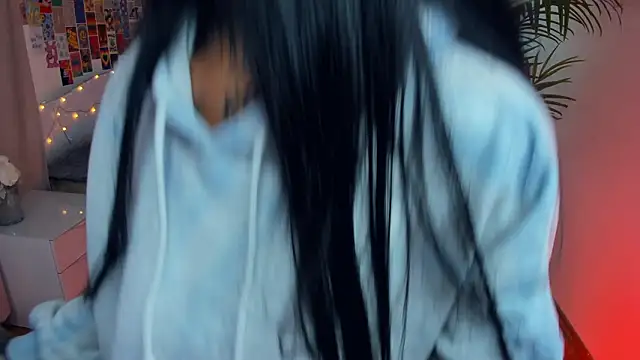 แชท XXX สดของ CharimgSabrina