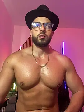 magnumchris webkamerás műsora