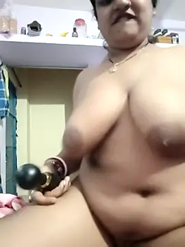 Chat XXX en directo de Deborbhavi222