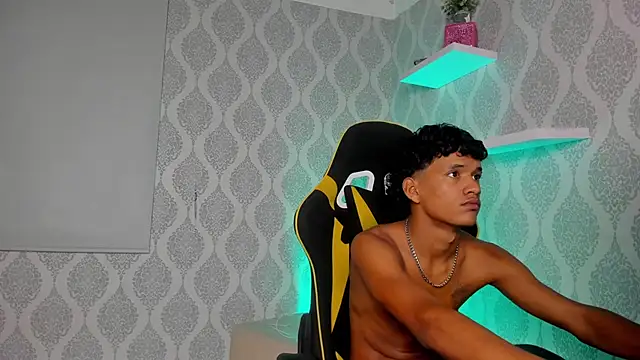 แชท XXX สดของ Boy_savoy