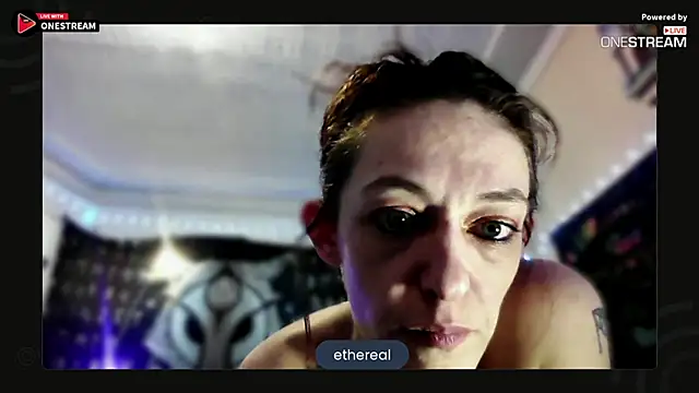 Etherealgoddess222 即時 XXX 聊天