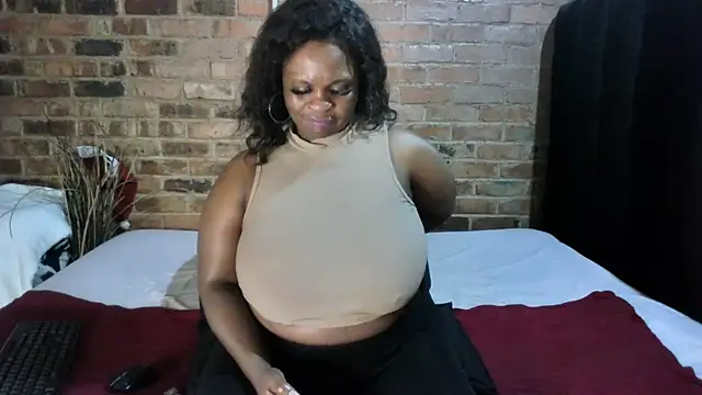 DIRTIENASTY Live XXX-Chat