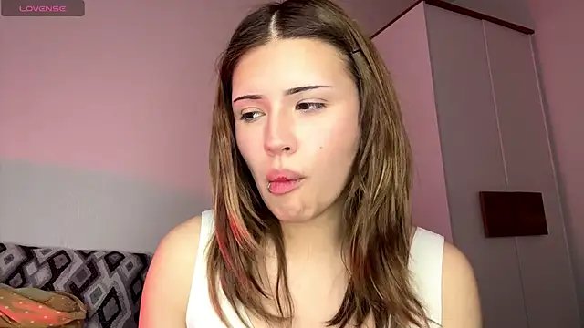 VerniceEngelking élő XXX-chatje