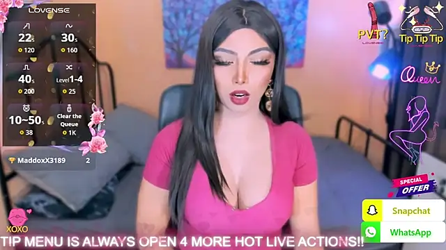 BarbieHugeCockTSn Webbikameraesitys