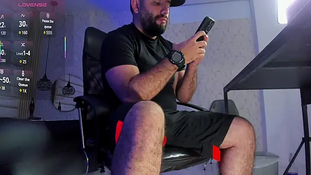 jhon_bear03 élő XXX-chatje