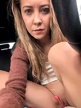 Risky_julia2330 Chat XXX live