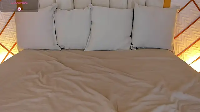 cocoamore Pertunjukan Webcam