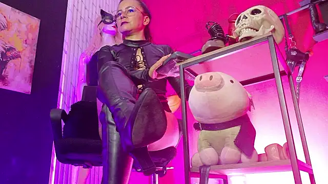 Chat +18 de MistressSlut1 ao vivo