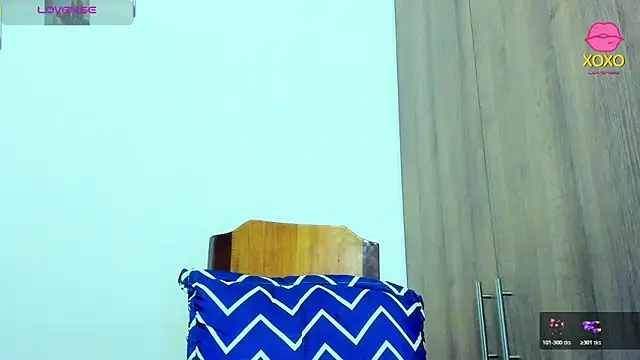 Chatroom XXX en direct de Bessie32