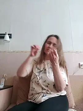 Evelina_cute Webcamshow