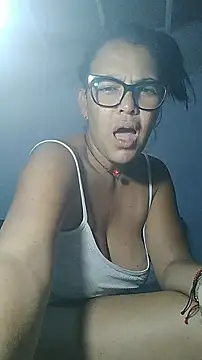 Xoticxenax Chat XXX in diretta