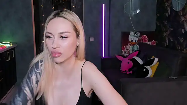 Živý XXX chat Blckmirrorr