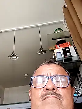 Misterymem63 网络视讯表演