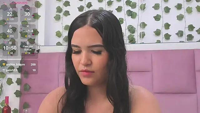 kaily_sweet1 Adlı Modelin Canlı XXX Sohbeti