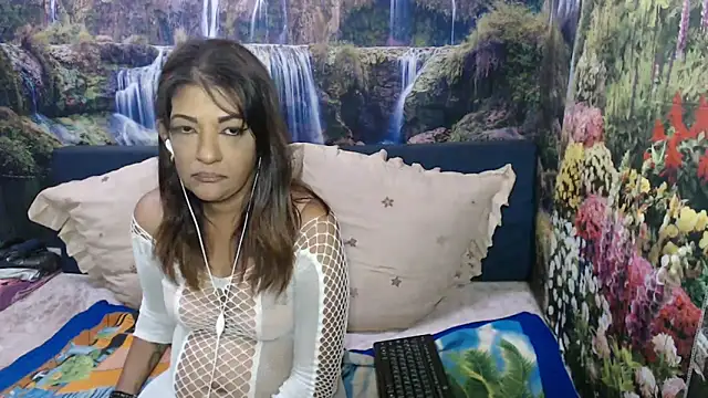 indianaqua – Live XXX-chat