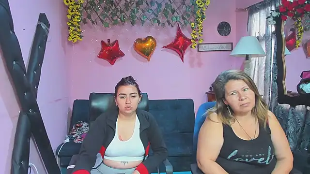 Živý XXX chat lesbiancuple