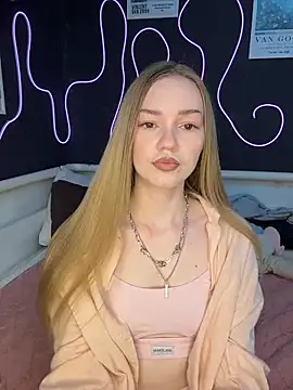 MilaMoone – Naživo XXX chat