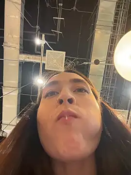 Holly_Play – Naživo XXX chat