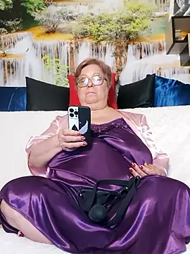 QueenPammy1 Chat XXX live