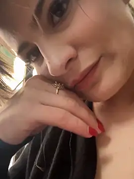 IsabellaEtha Obrolan Langsung XXX