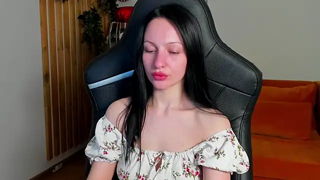 دردشة NaomiBlakes الجنسية المباشرة