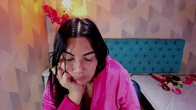 دردشة AdaFawxx الجنسية المباشرة