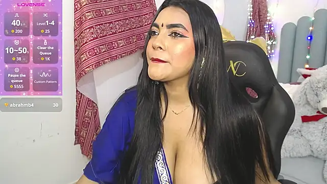 แชท XXX สดของ lakshmiraniii