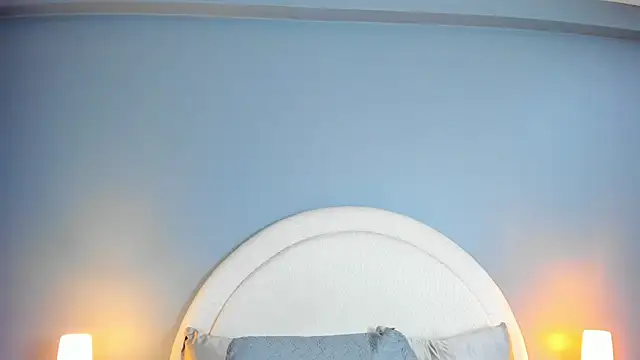 Eva_bigboobs élő XXX-chatje