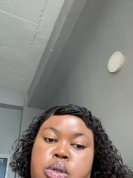 Chat XXX ao vivo de Curveysinaa