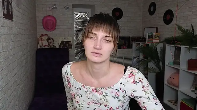 Nika_Kitten Obrolan Langsung XXX