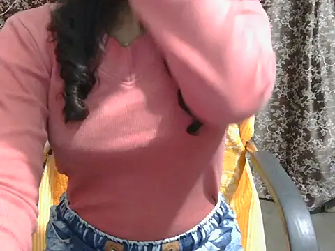 Adorable_Ayesha élő XXX-chatje