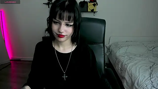 LiyaLuna's Live XXX Chat