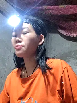 gio-thu 网络视讯表演