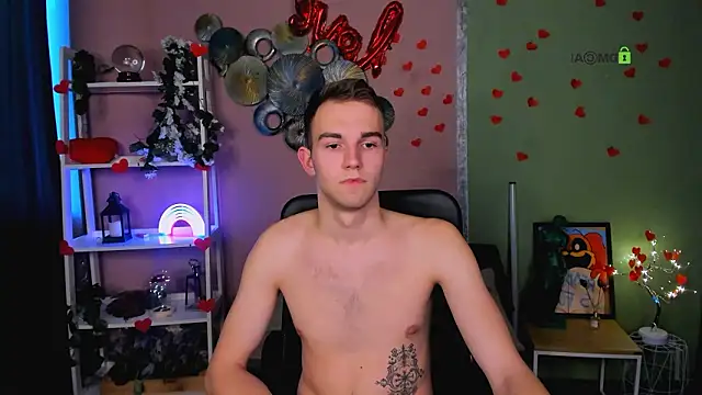 XXX chat uživo modela astren_villo