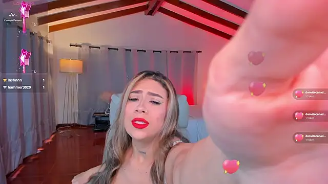 Chat XXX ao vivo de Zara_Wolf_