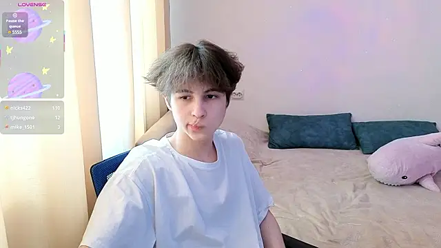 _LukaHayes_ Webcam-Show