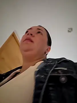 isabella_rossse: απευθείας συνομιλία ΧΧΧ