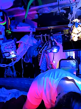 gurlnips' Webcam Show