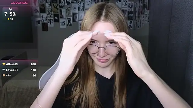 littlevildevil Live XXX-chat